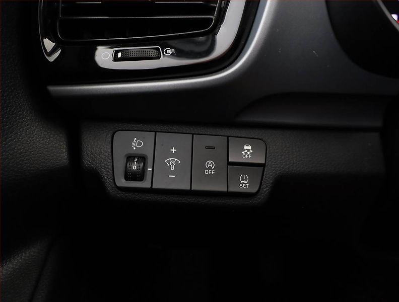 Kia Stonic (2023) Exclusive 1.0 T-GDI, EXCLUSIVE - fotka 17 z 19