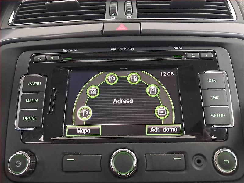 Škoda Superb (2010) Elegance 2.0 TDI, Navi - fotka 13 z 19