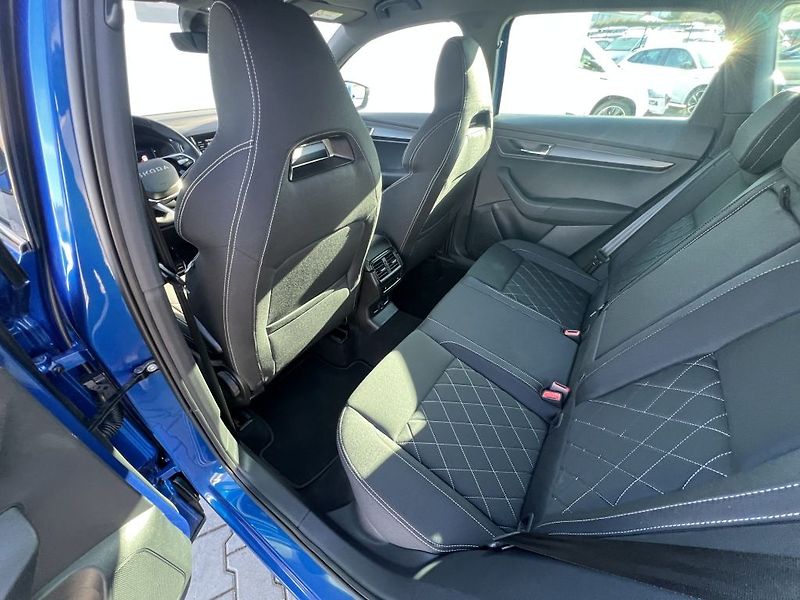 Škoda Karoq Sportline 1.5 TSI 110 kW - fotka 13 z 37