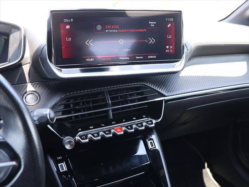 Peugeot 208 1,2 PT 74kW GT-Line LED - fotka 16 z 26