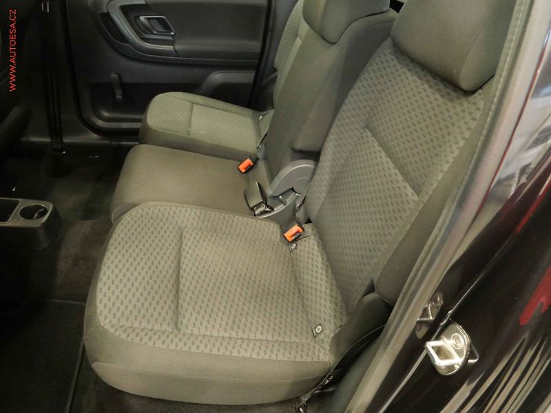 Škoda Roomster (2014) 1.2 TSI, AC, výhřev sed. - fotka 10 z 17