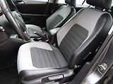 Volkswagen Jetta (2011) 1.6 TDi, ČR, AC, tempo, park - náhled 9
