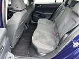 Volkswagen Golf (2022) 2.0 TDi, Style, LED - náhled 12