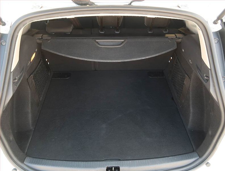 Renault Clio (2020) 0.9 TCe, Serv.kniha, Navi - fotka 14 z 19