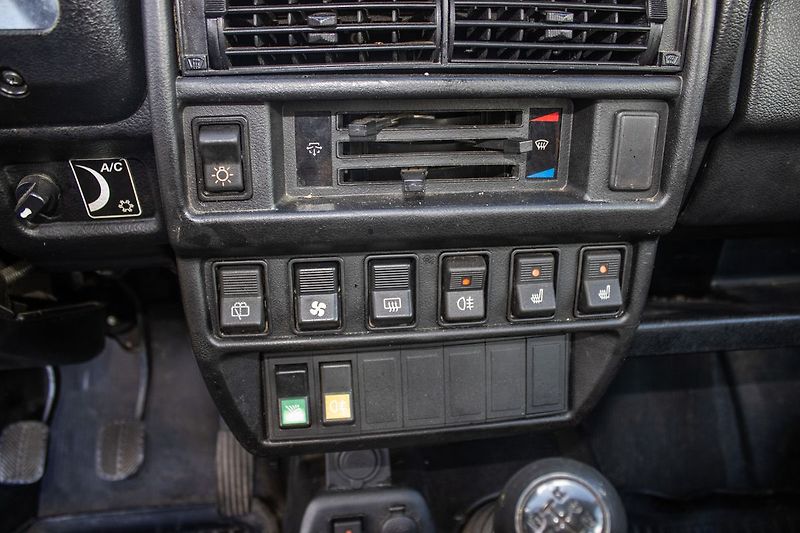 Lada Niva Bronto AWD 61kW - fotka 25 z 45