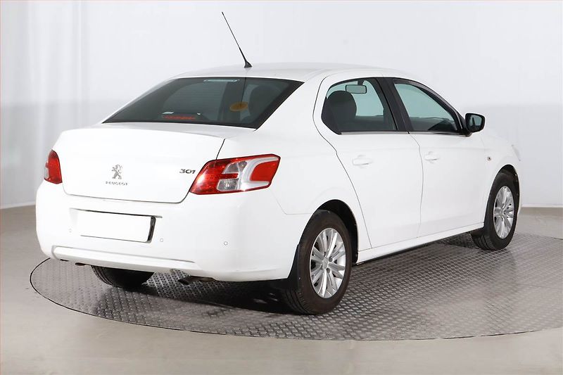 Peugeot 301 (2014) 1.2 VTi, Automat, Serv.kniha - fotka 5 z 17