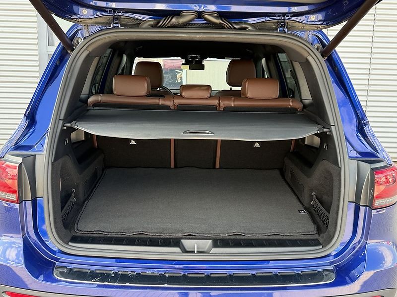 Mercedes-Benz GLB 200 - fotka 13 z 37