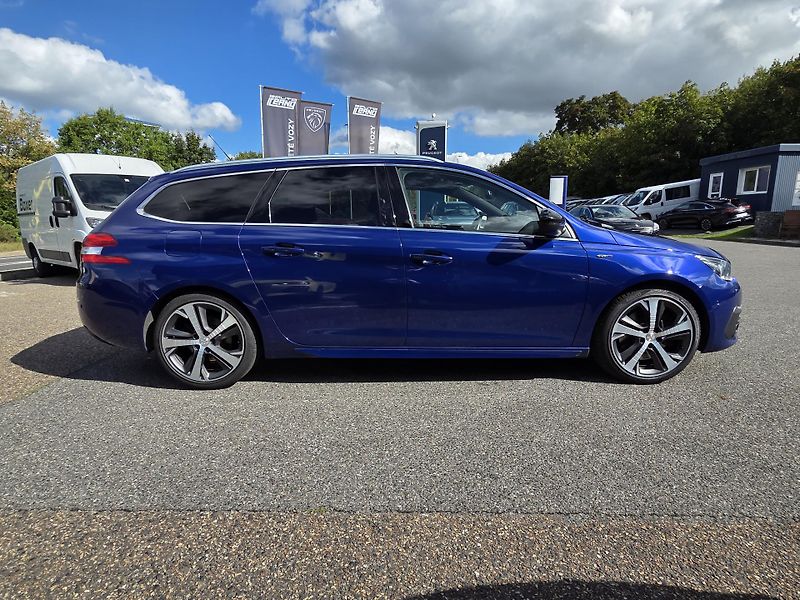 Peugeot 308 (2018) SW 2.0BHDi 180 GT EAT8 - fotka 6 z 38