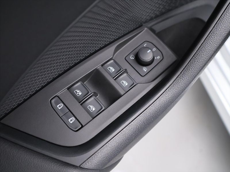Škoda Octavia 2,0 TDI 110kW DSG Style DPH - fotka 16 z 33