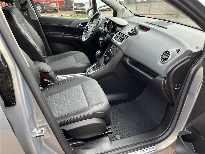 Opel Meriva 1,4 i 88KW AUTOMAT AC SERVIS - fotka 10 z 39