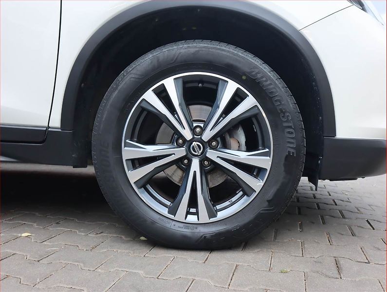 Nissan X-Trail (2019) 1.6 DIG-T, Serv.kniha, Navi - fotka 15 z 21