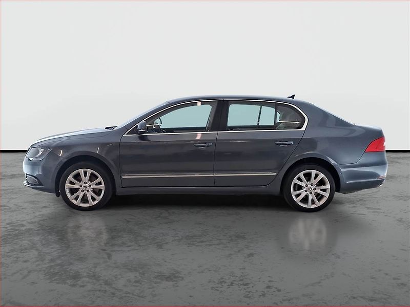 Škoda Superb (2014) 2.0 TDI, Serv.kniha, Navi - fotka 3 z 19
