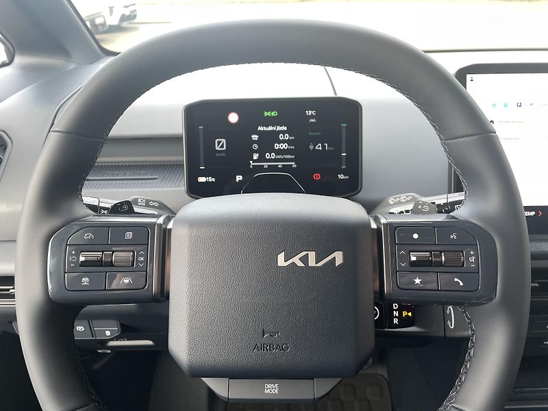 Kia PV5 (2026) 5P 4x2 PLUS 89 KW + 51,5 KWH - fotka 15 z 31