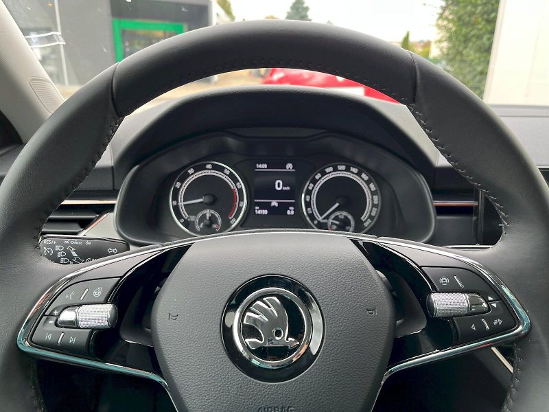 Škoda Scala (2022) 1.5 TSI 110kW Style - fotka 22 z 27