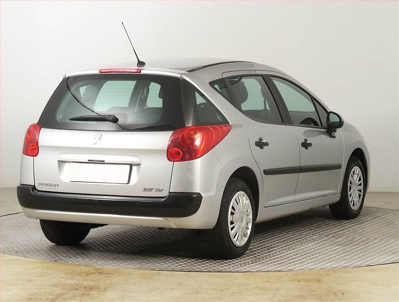Peugeot 207 (2011) 1.4, po STK, plně pojízdný - fotka 5 z 15