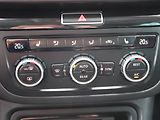 Seat Alhambra (2013) 2.0 TDI, 4X4, 7 míst, Navi - náhled 12
