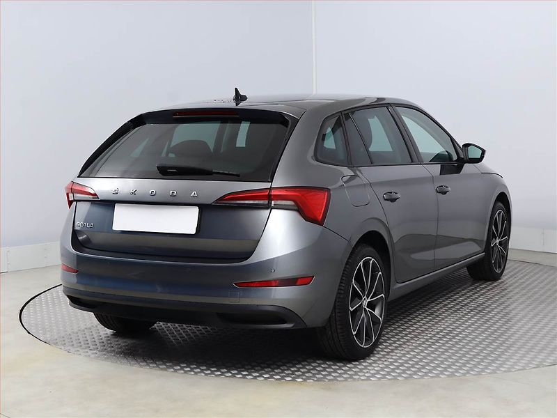 Škoda Scala (2022) 1.0 TSI, Tempomat - fotka 5 z 16