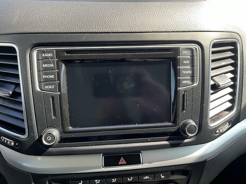 Volkswagen Sharan (2016) 2,0TDi 110Kw 4x4,TAŽNÉ,AKCE  - fotka 14 z 17