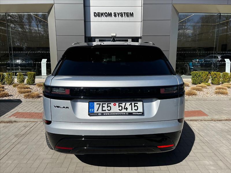 Land Rover Range Rover Velar 3,0 Dynamic HSE D300 AWD - fotka 7 z 17