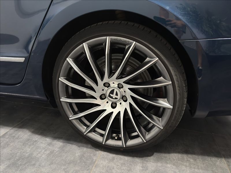 Škoda Superb 2,0   TSI DSG 147kW ELEG PANO - fotka 34 z 41