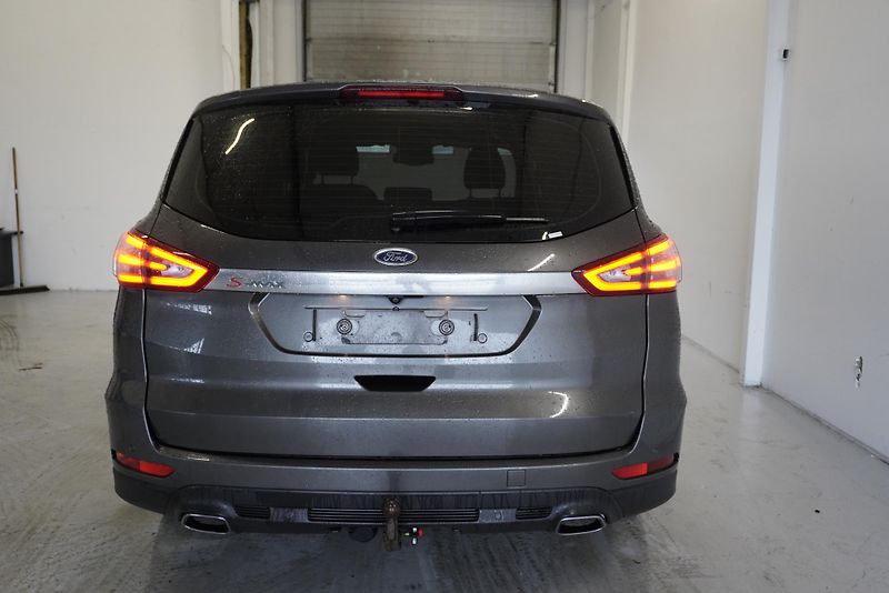 Ford S-MAX 2.0 ECOBLUE TIATNIUM,139 000KM - fotka 7 z 30