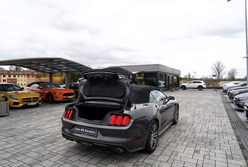 Ford Mustang GT 5.0 Premium /AT/kůže/440 PS - fotka 19 z 33