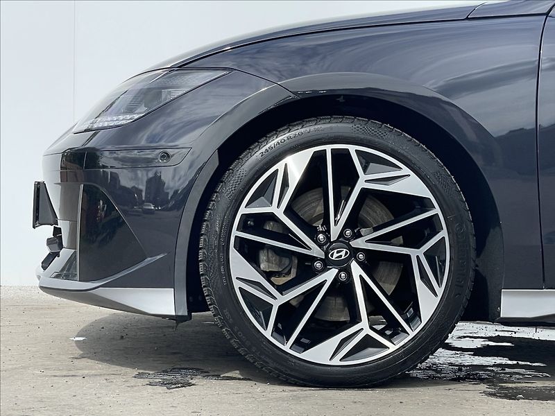 Hyundai Ioniq 6 Power 77kWh Style Premium - fotka 19 z 22