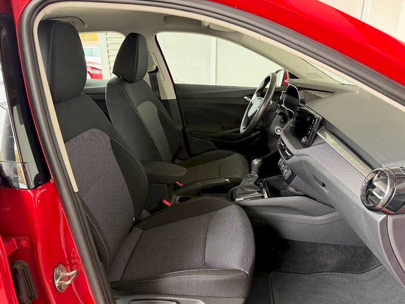Škoda Fabia (2025) Selection 1.0 MPI / 59 kW M5 - fotka 23 z 26