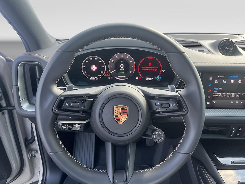 Porsche Cayenne (2025) E-hybrid - fotka 17 z 29