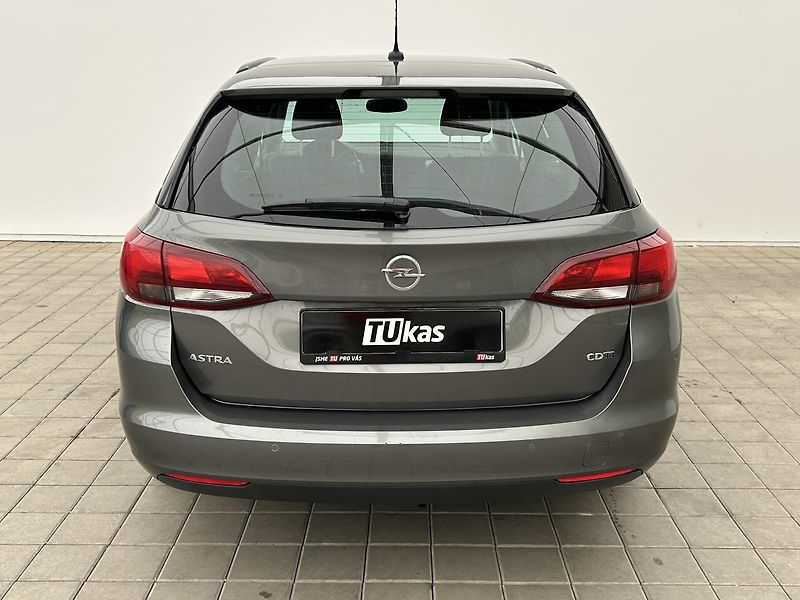 Opel Astra 1.6 CDTi Enjoy - fotka 4 z 24