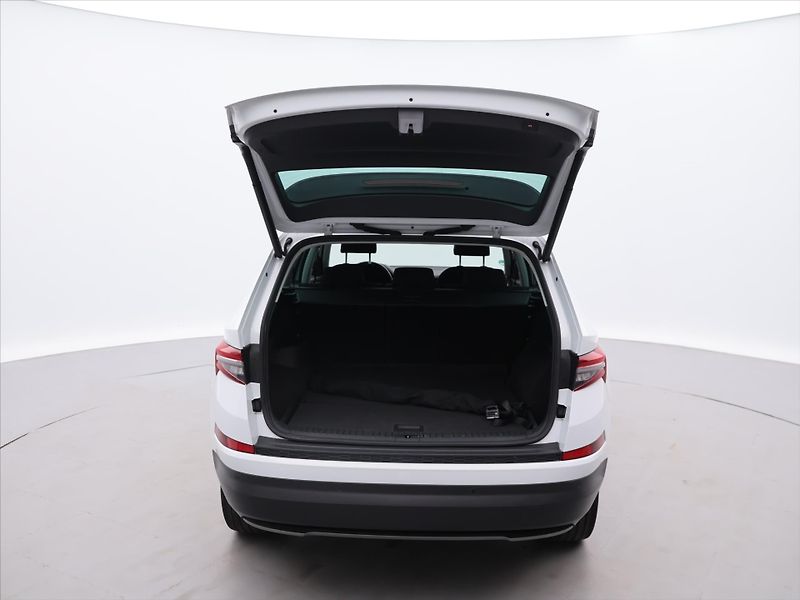 Škoda Kodiaq 2,0 TDI 147kW 4x4 DSG DPH - fotka 9 z 24