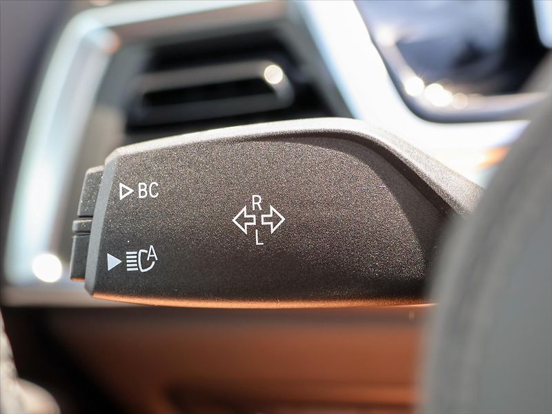 BMW X5 3,0 xDrive30d Mpacket - fotka 22 z 42