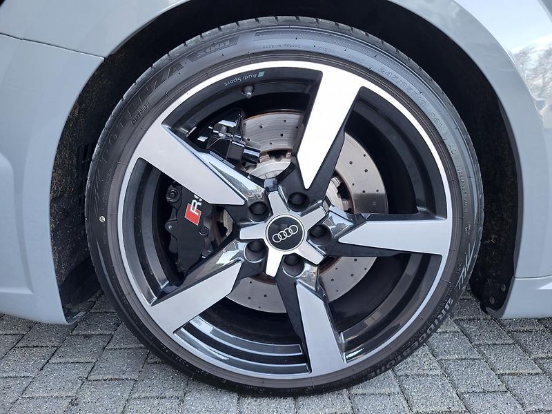Audi TT RS (2022) ROADSTER | MATRIX - fotka 38 z 40