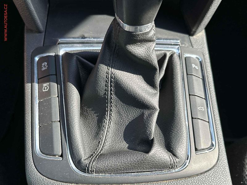 Škoda Superb (2012) 2.0 TDi 4x4, ČR, Bixen - fotka 18 z 22