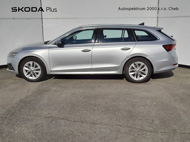 Škoda Octavia Combi M-HEV Style Plus Navi 1. - fotka 3 z 29