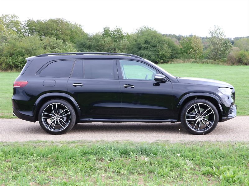 Mercedes-Benz GLS 2,9 400d 4MATIC AMG CZ DPH - fotka 8 z 49
