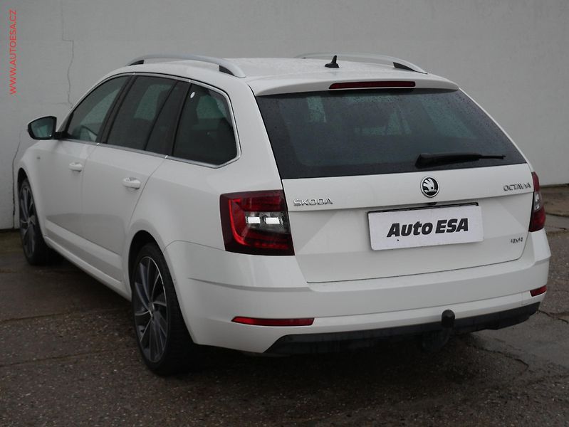 Škoda Octavia (2018) 2.0TDi 4x4, ČR, L&K, DSG, TZ - fotka 4 z 23