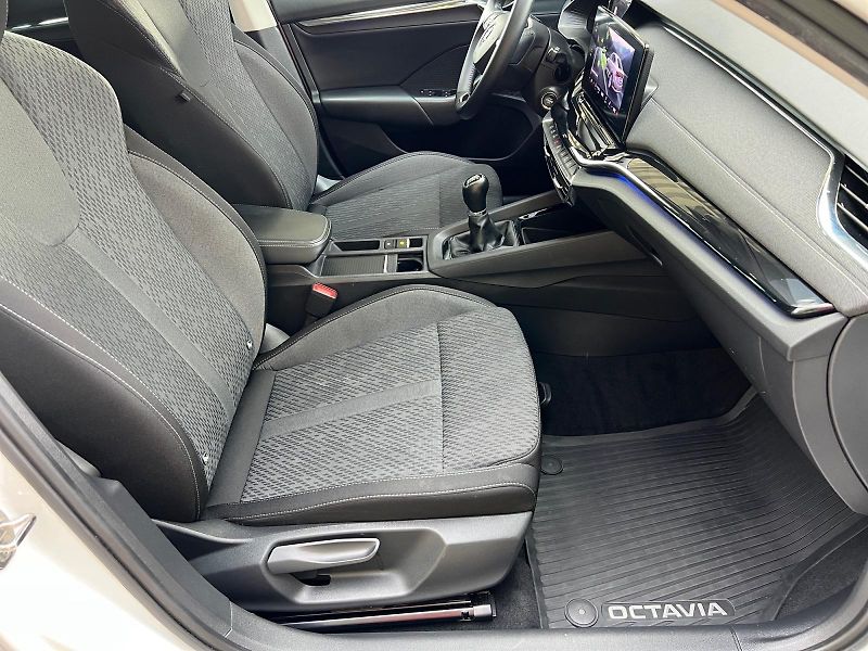 Škoda Octavia (2023) STYLE 2.0TDI 85kW CZ DPH - fotka 15 z 21