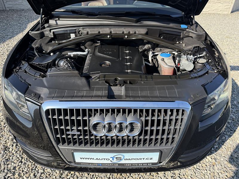 Audi Q5 2.0TSi 4x4 210PS KUŽE ALU AUT! - fotka 82 z 158