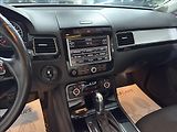 Volkswagen Touareg 3,0   TDI PO ROZVODECH ACC 360 - náhled 13