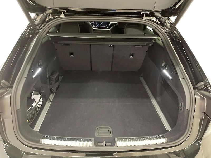 Audi A6 (2026) TDI q S-Line NezTop 360 Matrix - fotka 18 z 20
