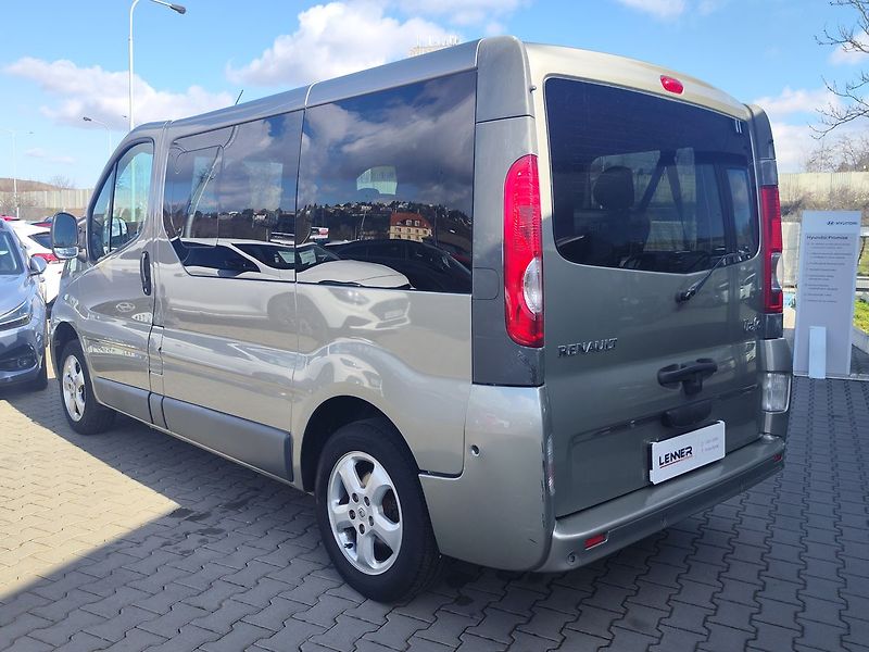 Renault Trafic 2.0 DCi/84kW Passenger - fotka 7 z 27