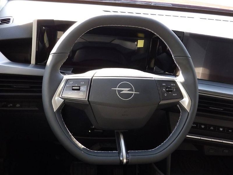 Opel Frontera (2026) GS Hybrid 1.2 TURBO (81kW) - fotka 20 z 30