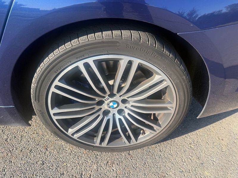 BMW Řada 5 X DRIVE PLNÁ VÝBAVA ODPOČET DP - fotka 15 z 15