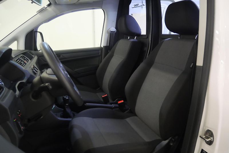 Volkswagen Caddy - fotka 11 z 17