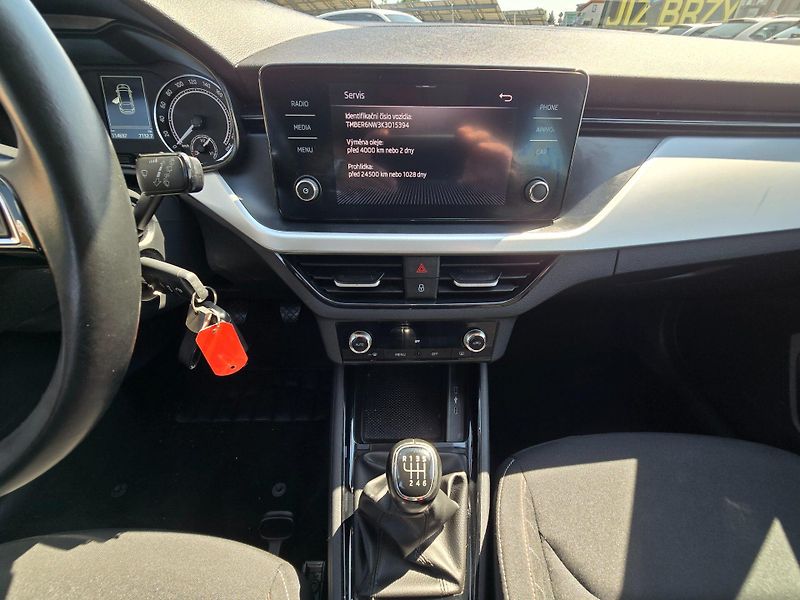 Škoda Scala (2019) 1.0 TSi 85kw Style - fotka 15 z 23