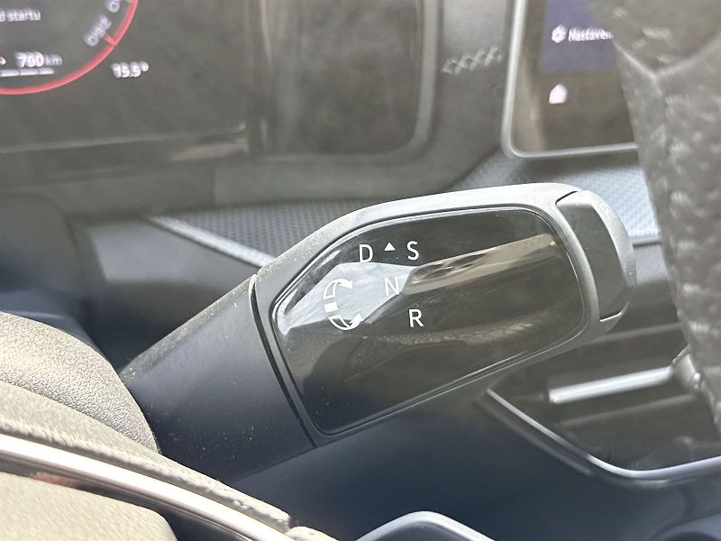 Škoda Kodiaq (2025) 2.0 TDI 4x4 DSG Sportline - fotka 15 z 33