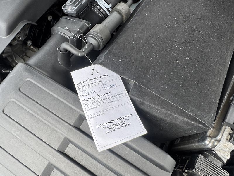 Volkswagen Golf Variant (2014) 7-1.6TDi,KOMPLET SERVIS - fotka 36 z 43