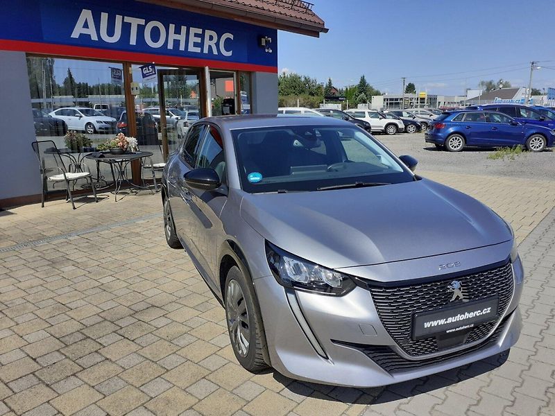 Peugeot 208 (2023) ELEKTRO 100Kw NAVIGACE - fotka 2 z 39