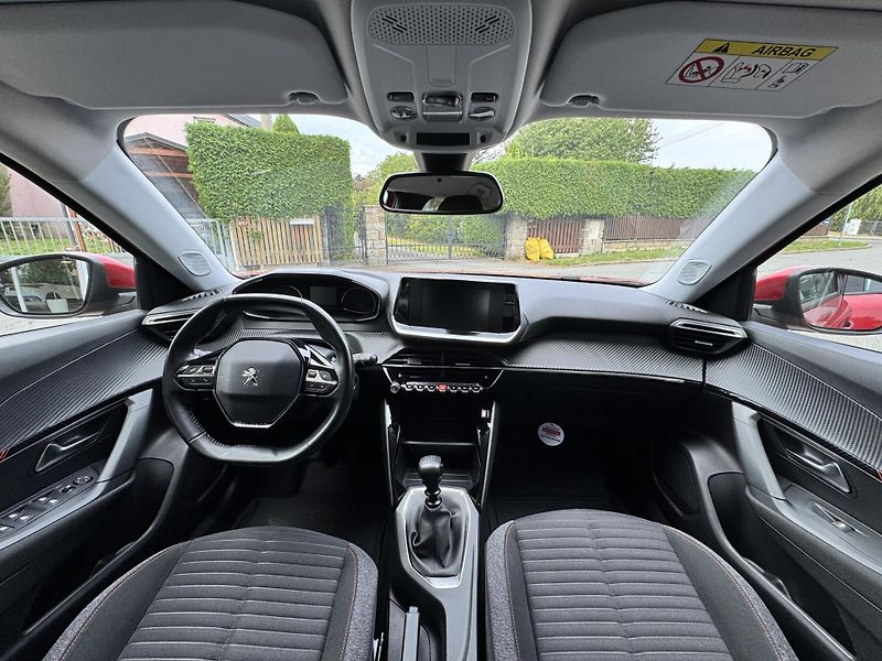 Peugeot 2008 (2020) Active 1.2 PureTech 100k MAN6 - fotka 4 z 6
